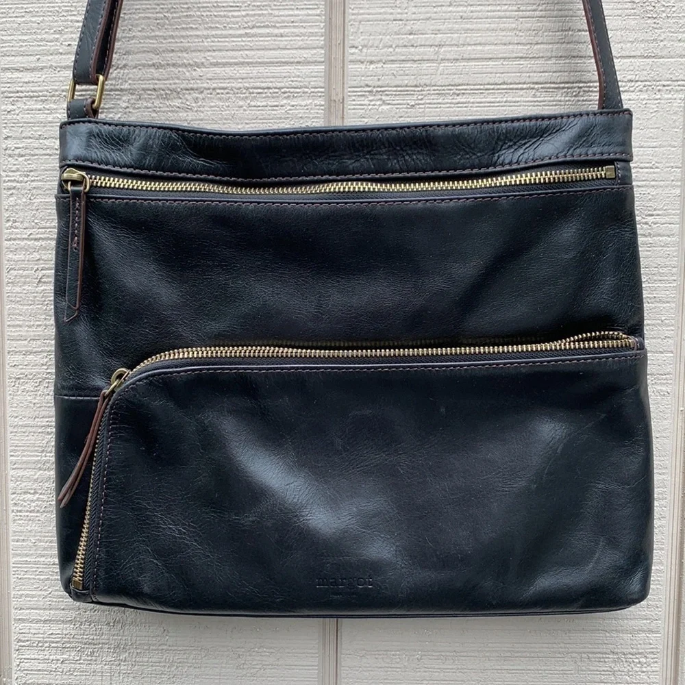 𝅺margot NEW YORK Black Leather and Old English Brass Hobo Bag
